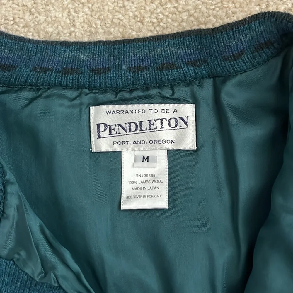 Vintage Pendleton Lambs Wool Sweater Metal Button Cardigan Size Medium - Picture 3 of 8